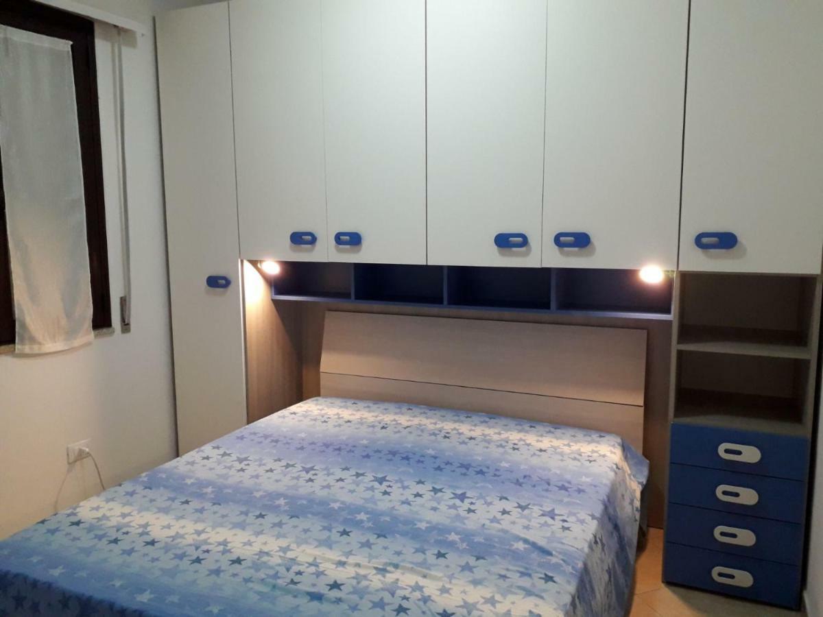 Ferienwohnung Domus Pandora Tanaunella Exterior foto